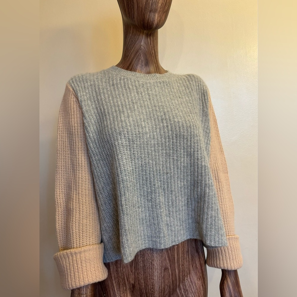 Autumn Cashmere 100% Cashmere Cropped Boxy Colorbock Sweater